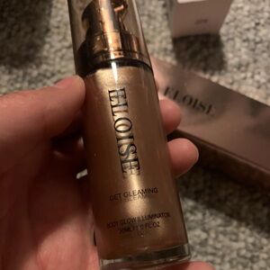 Eloise Get Gleaming Body Glow Illuminator